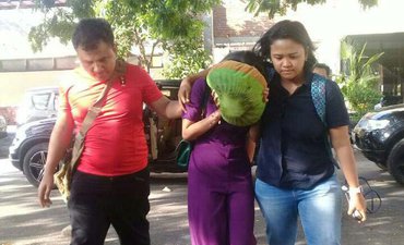 Komnas Perempuan Sayangkan Pemberitaan Prostitusi Daring yang Berlebihan p-komnas-perempuan-sayangkan-pemberitaan-prostitusi-daring-yang-berlebihan-p