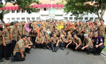 Sambut Ultah Banyuwangi, ASN Sebulan Penuh Pakai Batik sambut-ultah-banyuwangi-asn-sebulan-penuh-pakai-batik