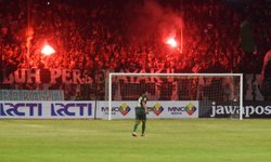 Persebaya Didenda Rp150 Juta persebaya-didenda-rp150-juta