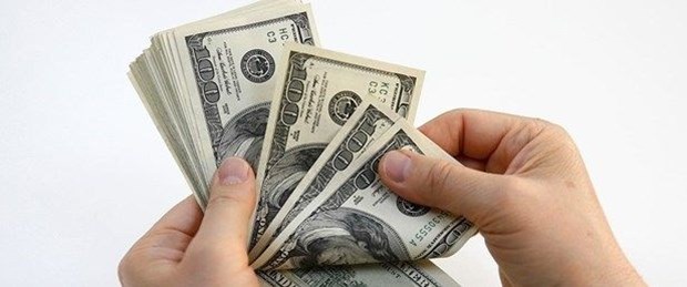 Kurs Dolar Melemah Investor Pertimbangkan Data Ekonomi