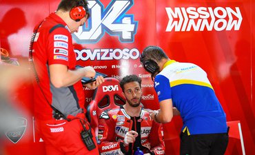 Dovizioso Berusaha Tenang Meski Tertinggal dari Marquez dovizioso-berusaha-tenang-meski-tertinggal-dari-marquez