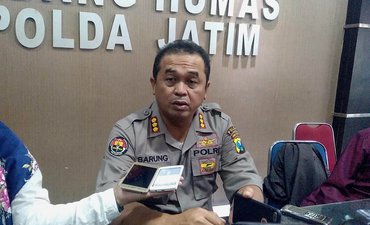 Polisi Pulangkan 54 Pembawa Bom Molotov dan Celurit polisi-pulangkan-54-pembawa-bom-molotov-dan-celurit