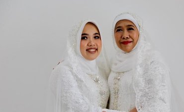 Khofifah Larang Undangan Beri Hadiah Pernikahan Putrinya khofifah-larang-undangan-beri-hadiah-pernikahan-putrinya