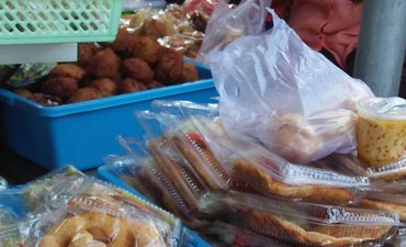 Ada Temuan Kimia Berbahaya, Dinkes Tulungagung Awasi Jajanan Takjil ada-temuan-kimia-berbahaya-dinkes-tulungagung-awasi-jajanan-takjil