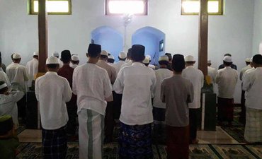 Jemaah Al Muhdhor Tulungagung sudah Gelar Salat Ied jemaah-al-muhdhor-tulungagung-sudah-gelar-salat-ied