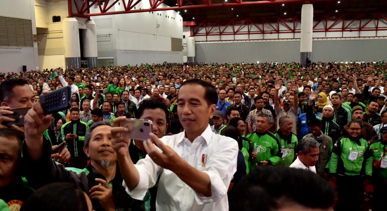 Jokowi Jengkel Pada Orang yang Meremehkan Ojek Online