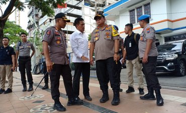 Kasus Jalan Gubeng Ambles, Kontraktor Jadi Tersangka p-kasus-jalan-gubeng-ambles-kontraktor-jadi-tersangka-p