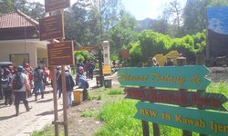 Suhu Kawah Ijen Capai Tiga Derajat, Kunjungan Wisata Masih Tinggi suhu-kawah-ijen-capai-tiga-derajat-kunjungan-wisata-masih-tinggi