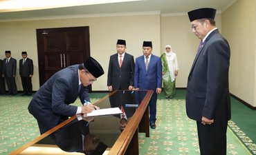 Jadi Rektor Universitas Islam Internasional Indonesia, Begini Kata Komarudin Hidayat jadi-rektor-universitas-islam-internasional-indonesia-begini-kata-komarudin-hidayat