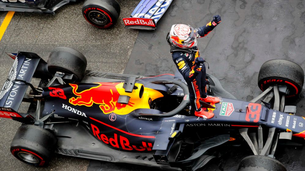 Pesta Honda Di Kandang Mercedes