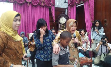 Kota Surabaya Punya SiLPA Satu Triliun, Untuk Apa Saja ? kota-surabaya-punya-silpa-satu-triliun-untuk-apa-saja