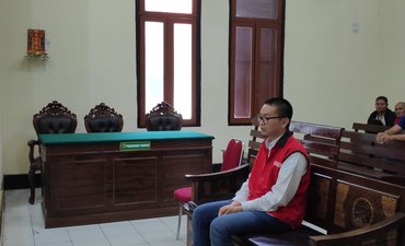 Warga Kramat Gantung Surabaya Edarkan Pil Ekstasi, Begini Dakwaannya warga-kramat-gantung-surabaya-edarkan-pil-ekstasi-begini-dakwaannya