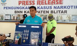 BNN Blitar Ringkus Residivis Kasus Narkoba Jaringan Lapas Madiun bnn-blitar-ringkus-residivis-kasus-narkoba-jaringan-lapas-madiun