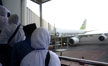 Penumpang Internasional Berkontribusi Besar di Bandara Internasional Juanda p-penumpang-internasional-berkontribusi-besar-di-bandara-internasional-juanda-p