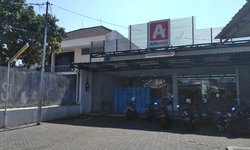 Polrestabes Surabaya Gandeng Polres Tanjung Perak Ungkap Perampokan Beruntun polrestabes-surabaya-gandeng-polres-tanjung-perak-ungkap-perampokan-beruntun