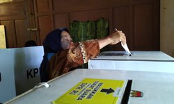 PSU di Ponorogo Berhadiah Lovebird psu-di-ponorogo-berhadiah-lovebird