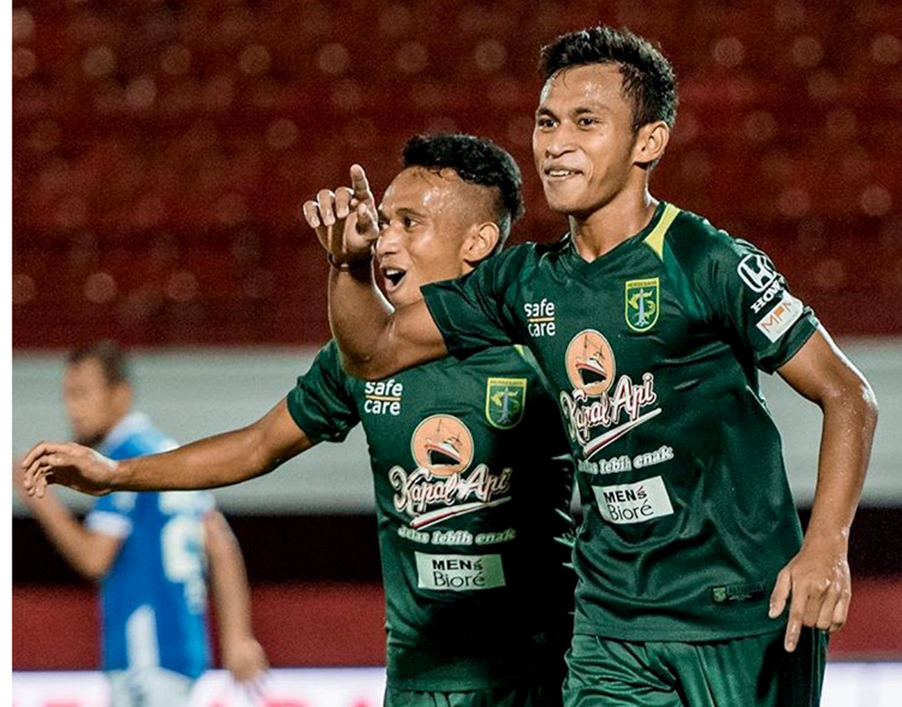 Persebaya Kenakan Seragam Baru di Musim Baru