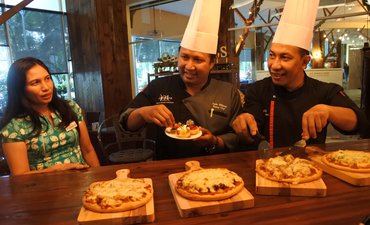 Libur Akhir Tahun Jadi Ajang Promosi Hotel di Jatim p-libur-akhir-tahun-jadi-ajang-promosi-hotel-di-jatim-p