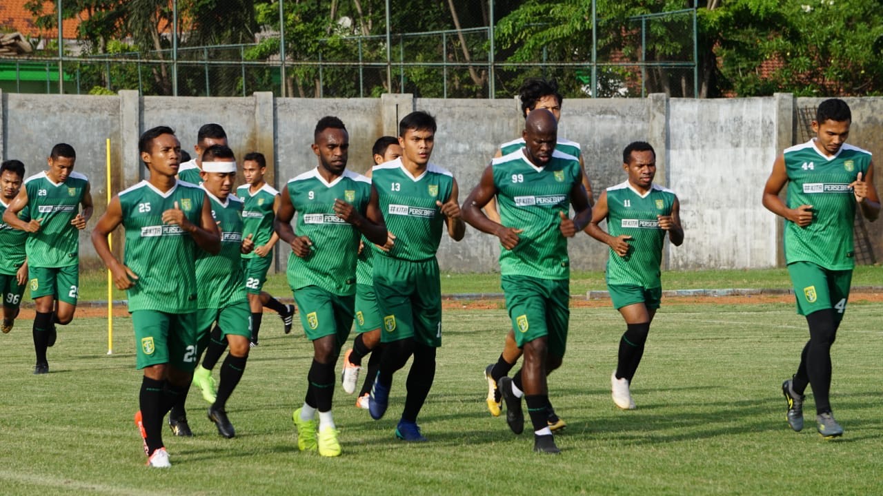 Persebaya Mulai Pikirkan Musim Depan