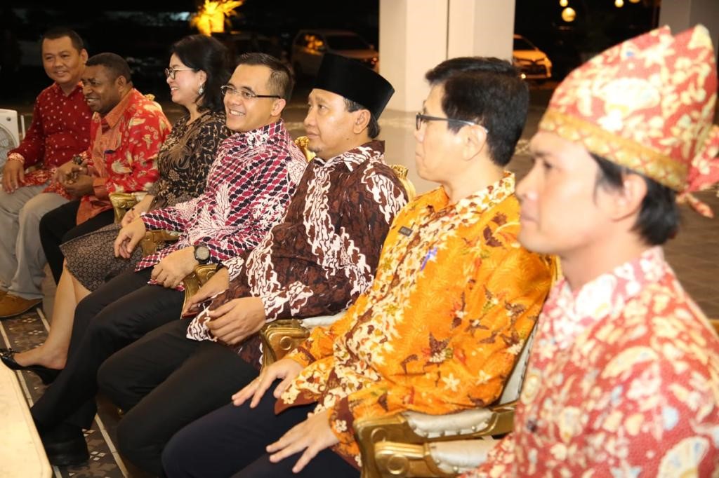 Tiga Bupati Teken Kerja Sama Adopsi Inovasi Banyuwangi