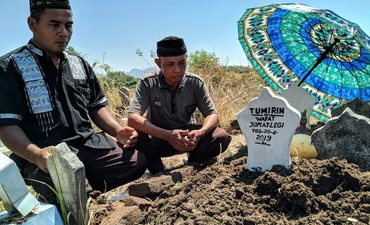 Seorang Anggota KPPS di Ponorogo Meninggal Karena Kelelahan seorang-anggota-kpps-di-ponorogo-meninggal-karena-kelelahan