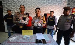 Empat Pelaku Pengedar Upal di Surabaya Ditangkap empat-pelaku-pengedar-upal-di-surabaya-ditangkap