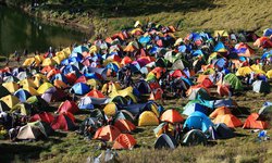Pendaki AS Meninggal saat Pendakian di Gunung Semeru pendaki-as-meninggal-saat-pendakian-di-gunung-semeru
